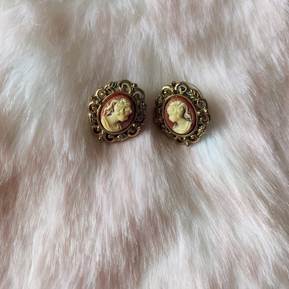 Cameo Earrings